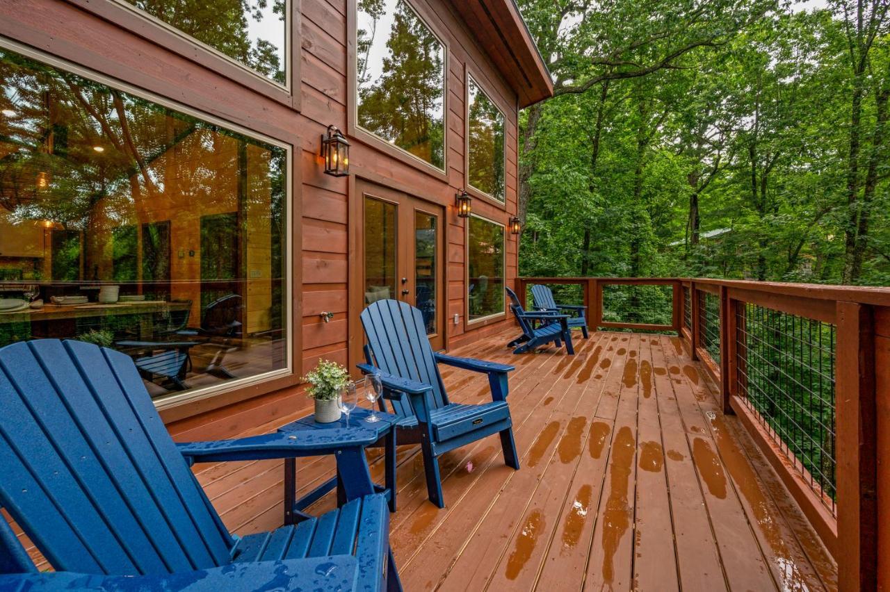 New Cozy Mountain Cabin Hot Tub Near Downtown Гатлинбург Экстерьер фото